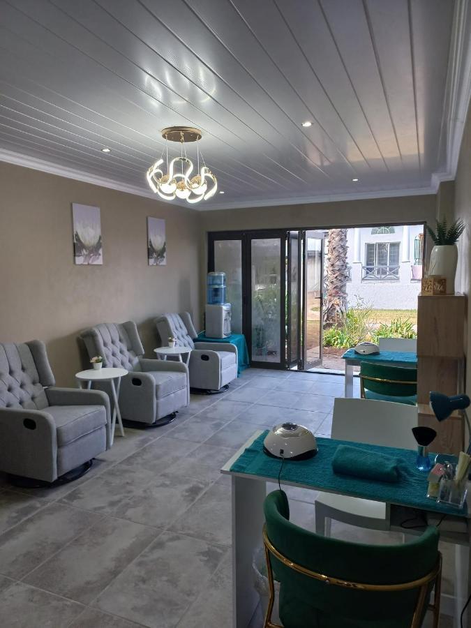 St Eve Lodge & Spa Bloemfontein Exterior foto
